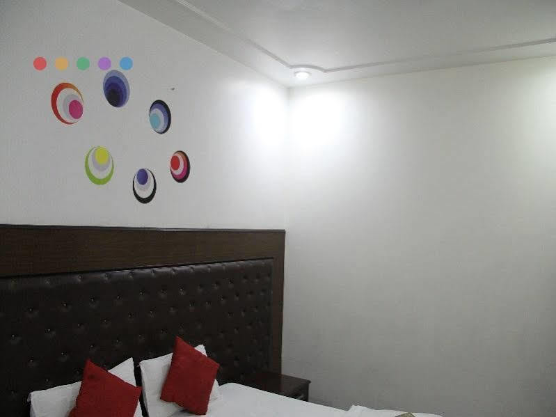 Rams Inn New Delhi Eksteriør bilde